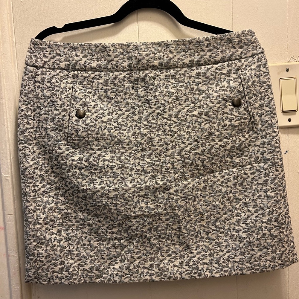 LOFT Gray Textured Mini Skirt